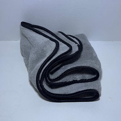 Deluxe Microfibre Towel - 75x35cm